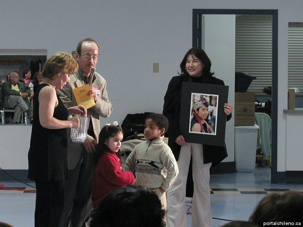 Manolo Aguilera, Tania y Olga Rojas